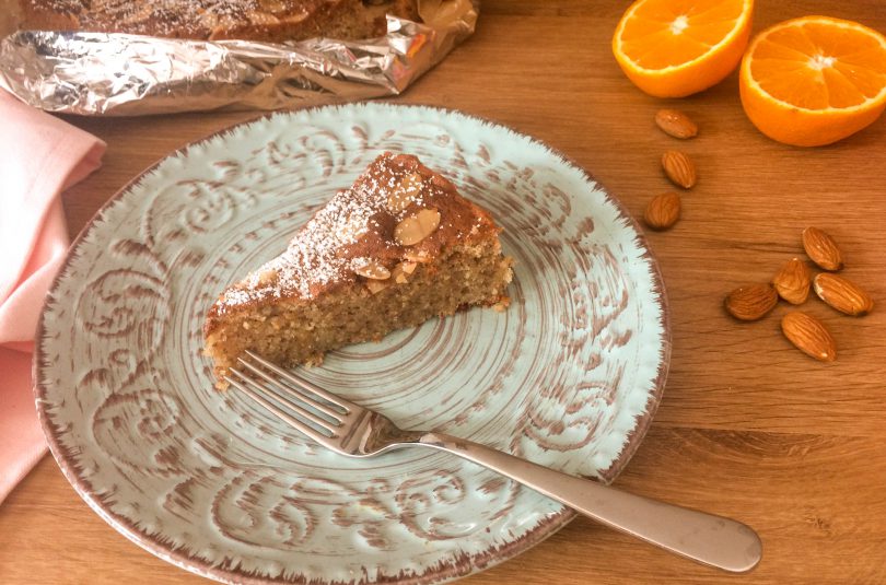 Mallorquinischer Mandelkuchen mit Orange