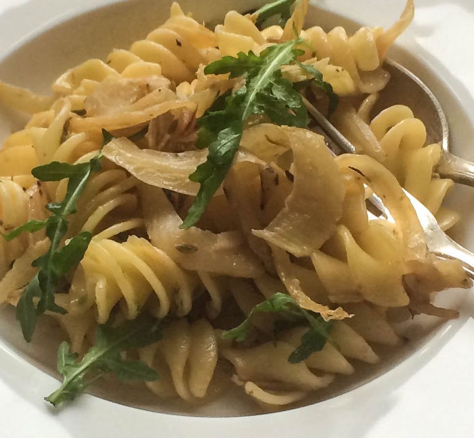 Pasta mit Fenchel Rucola und Zitrone - Frau Werft