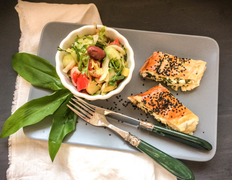 Börek gefüllt mit Schafskäse und Bärlauch