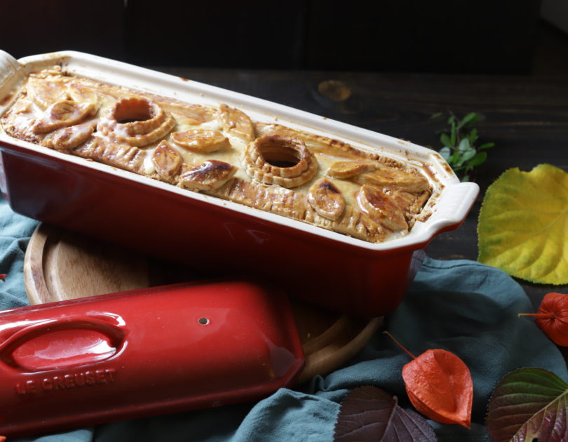 Pastete mit Entenbrust, Pflaumen und Pistazien